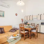 Apartament Apartment In Silo - Insel Krk 14599 *