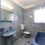 Apartment In Silo - Insel Krk 14599 公寓